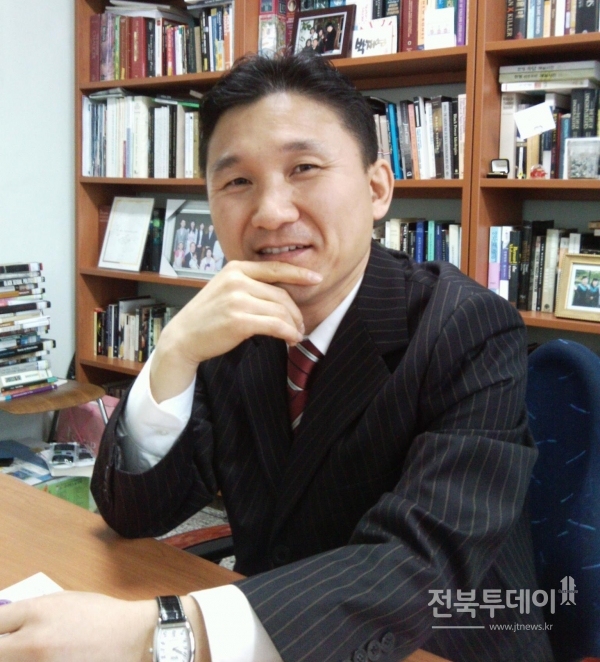전북대 영문과 박재영 교수
