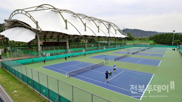 완산생활체육공원 테니스장